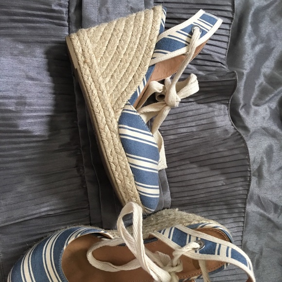 Shoes - Wedges